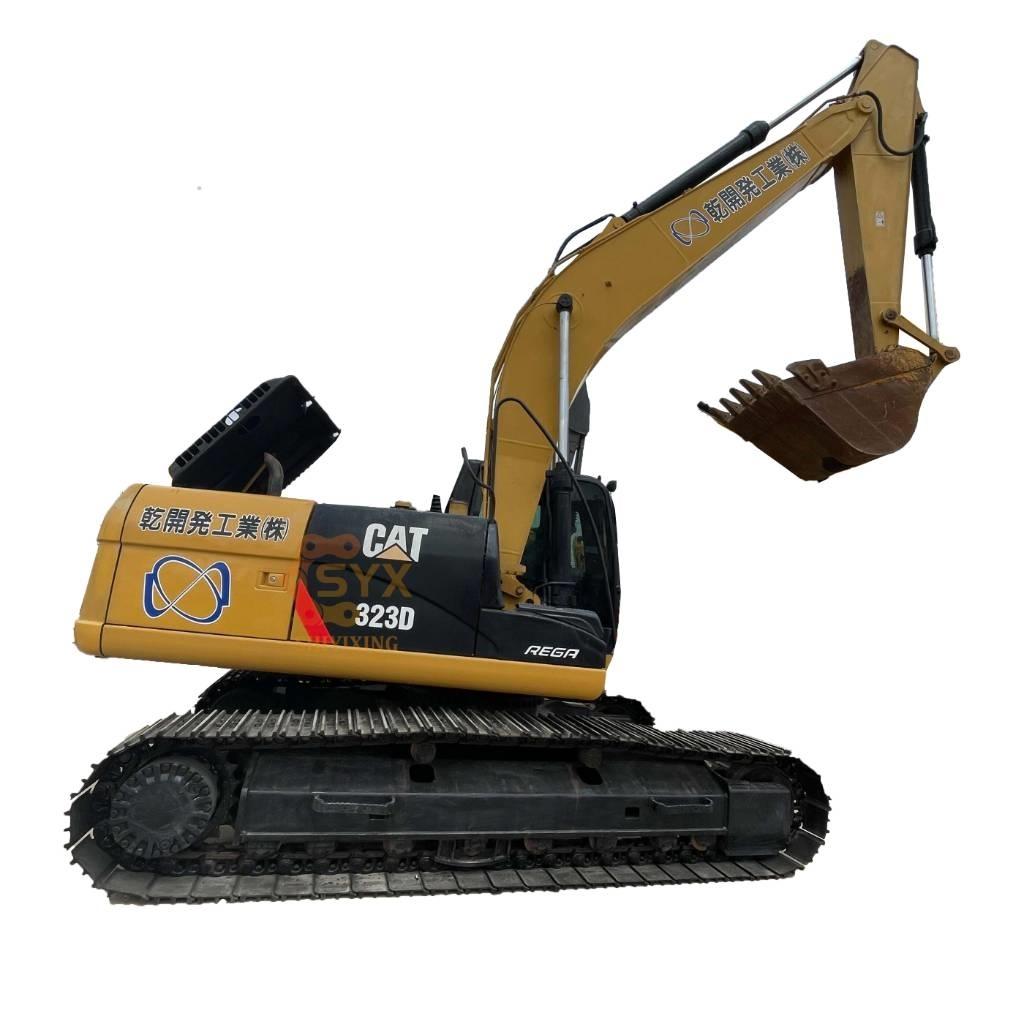 CAT 323D Bandgrävare
