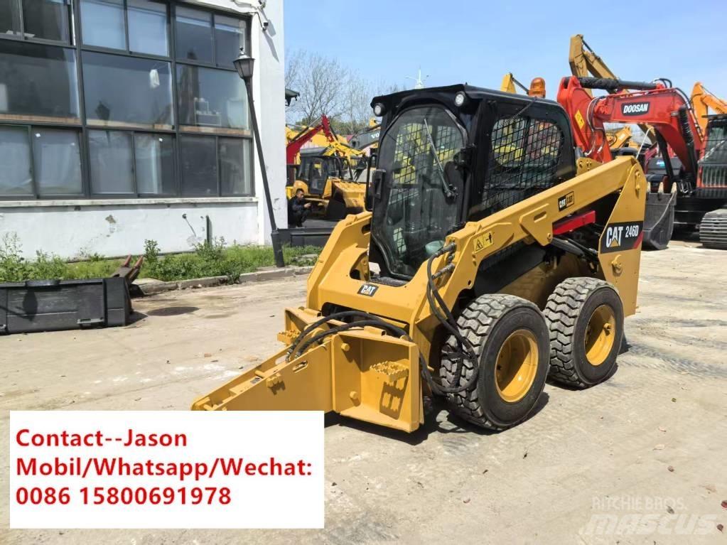 CAT 246 D Kompaktlastare