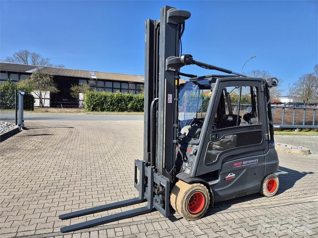 Linde E35L Elmotviktstruckar