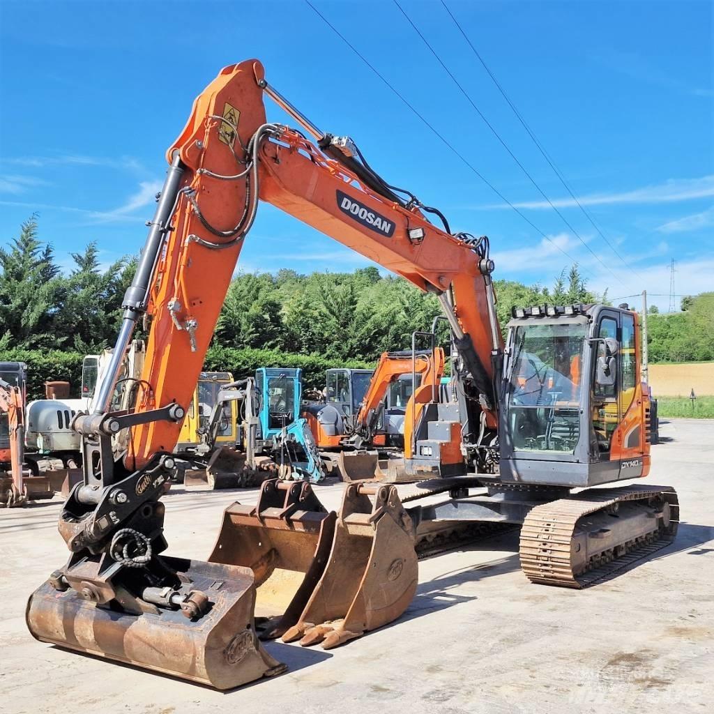 Doosan DX 140 LCR-5 Bandgrävare