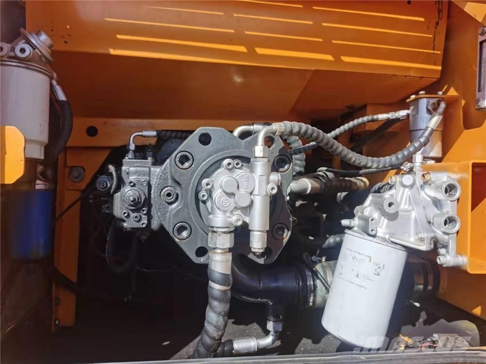 Sany SY215-9 Bandgrävare