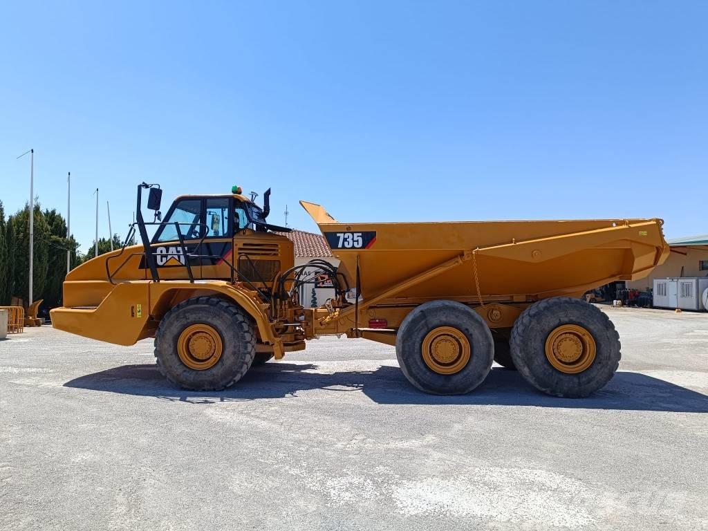 CAT 735 Midjestyrd dumper