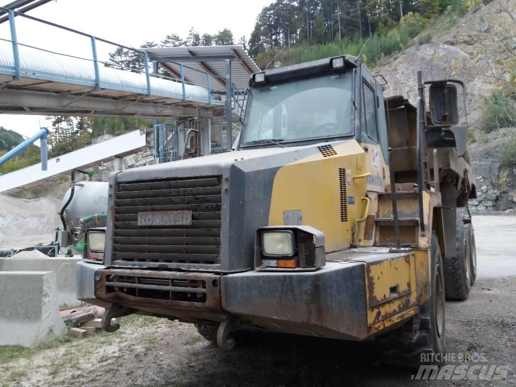 Komatsu HM 300-2 Midjestyrd dumper