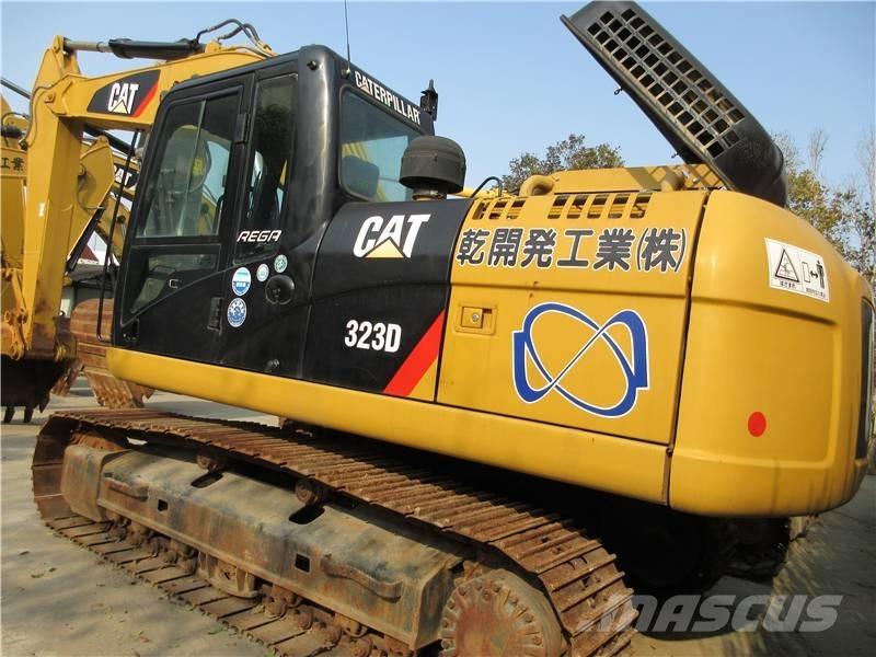 CAT 323 GC Bandgrävare