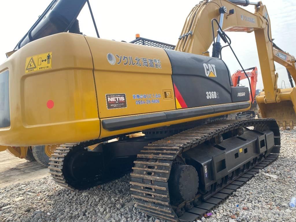 CAT 336D2 Bandgrävare