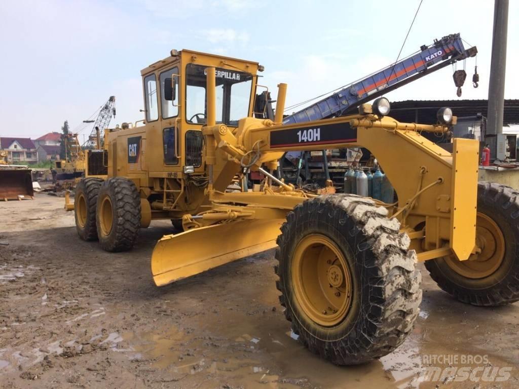 CAT 140 H Väghyvlar