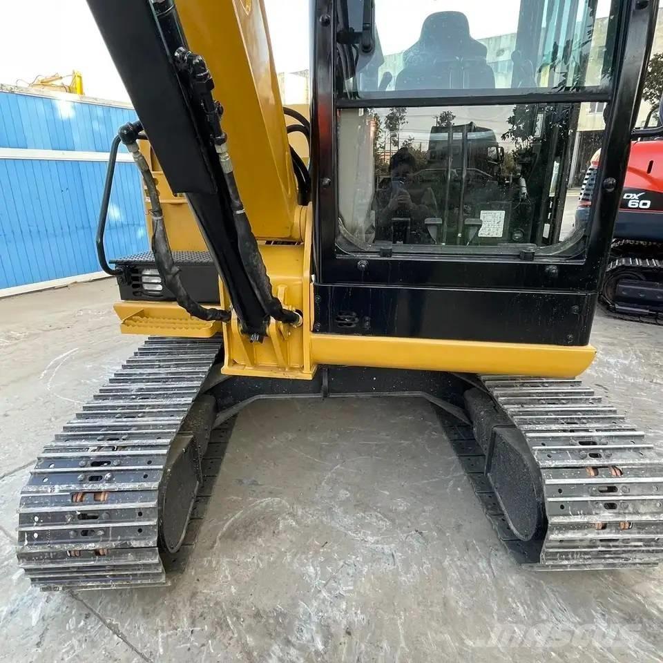 CAT 306E2 Minigrävare < 7t