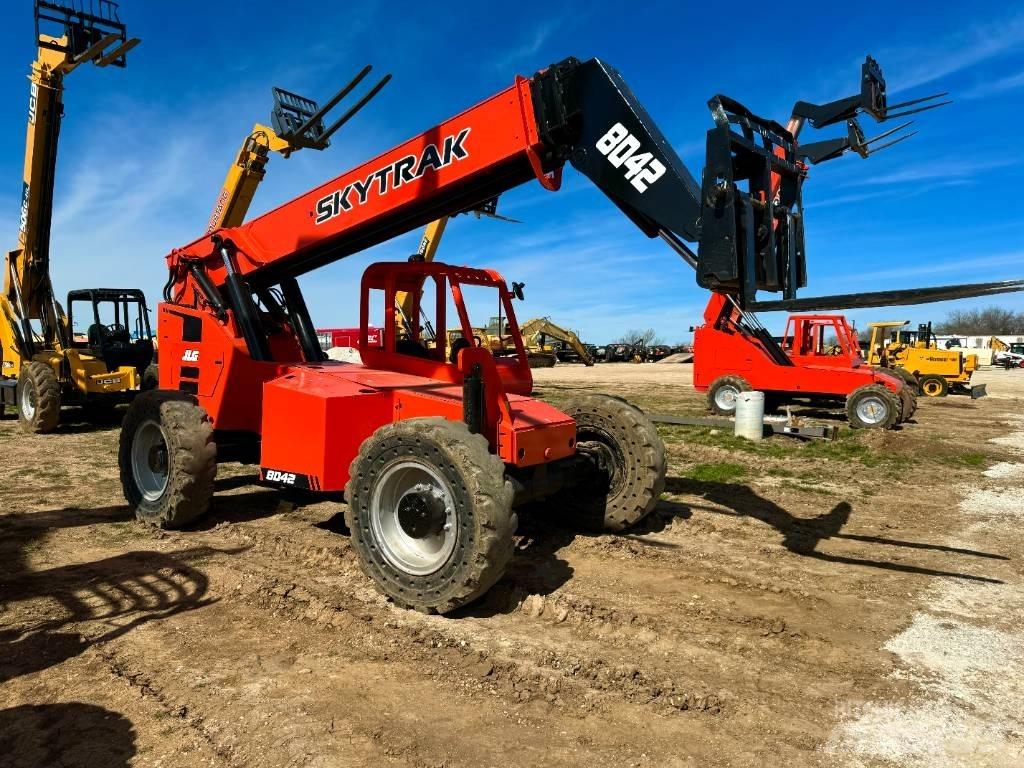 SkyTrak 8042 Teleskoplastare