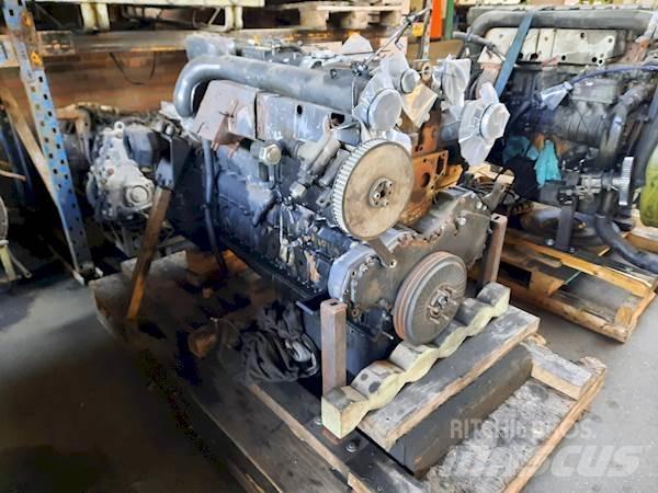 DAF 865 RS222L Motorer