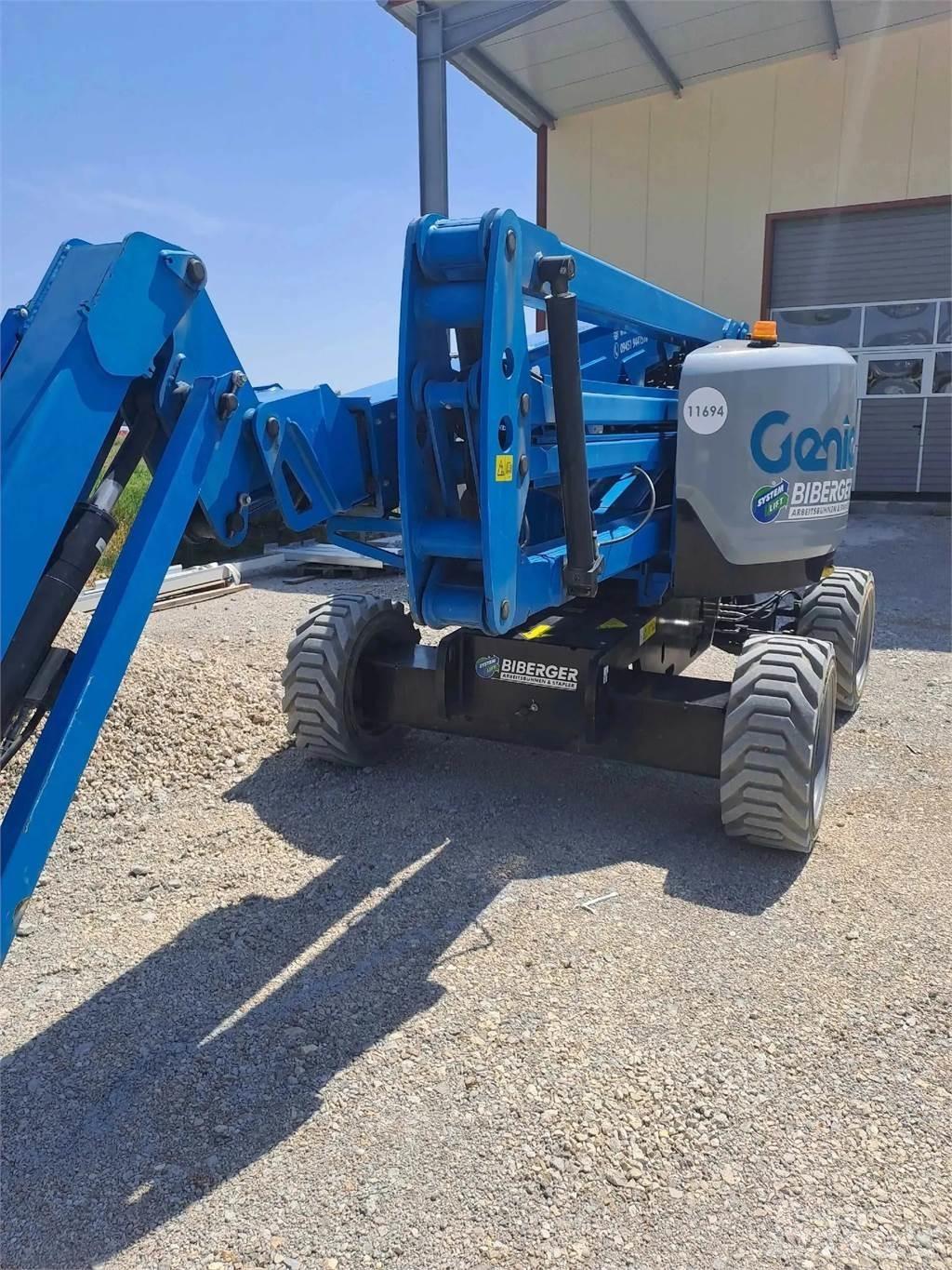 Genie Z45 XC Bomliftar