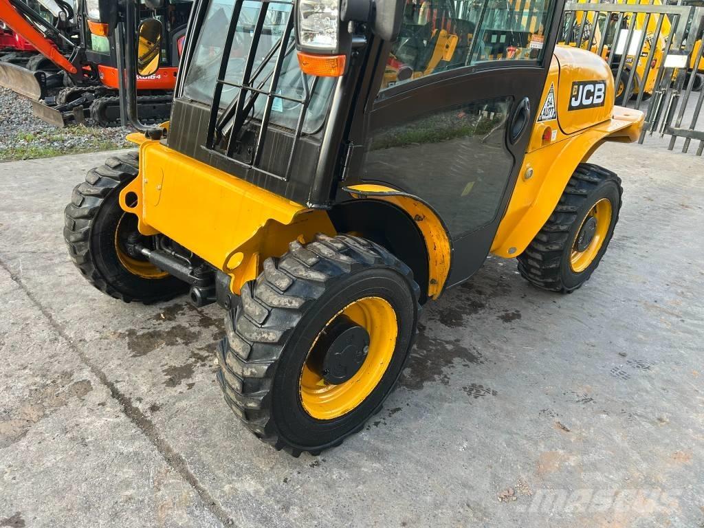 JCB 520-40 Teleskoplastare