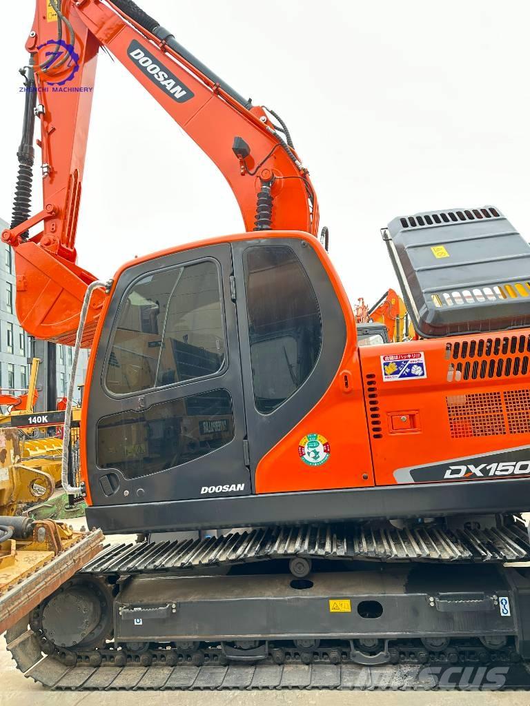 Doosan DX 150 Midigrävmaskiner 7t - 12t