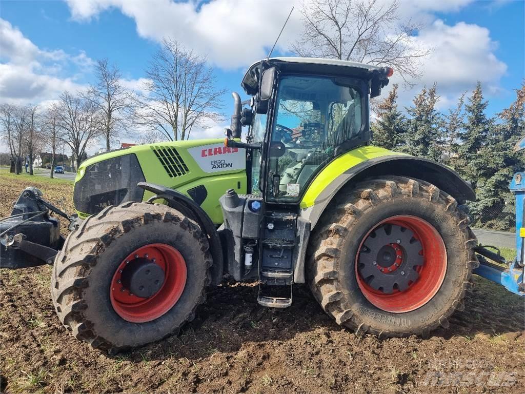 CLAAS Axion 850 Traktorer