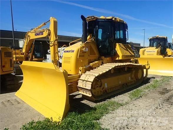 Komatsu D61EXi-24 Bandschaktare