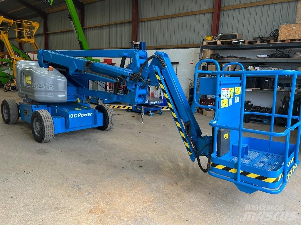 Genie Z45/35J DC Bomliftar