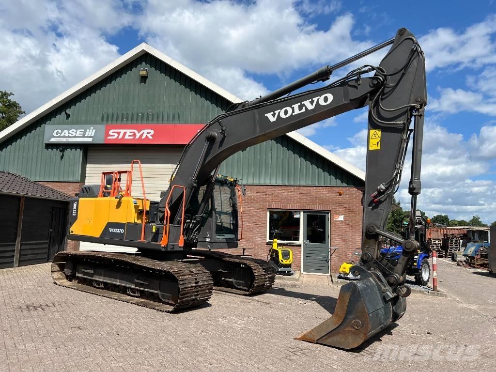Volvo EC 200 E Bandgrävare