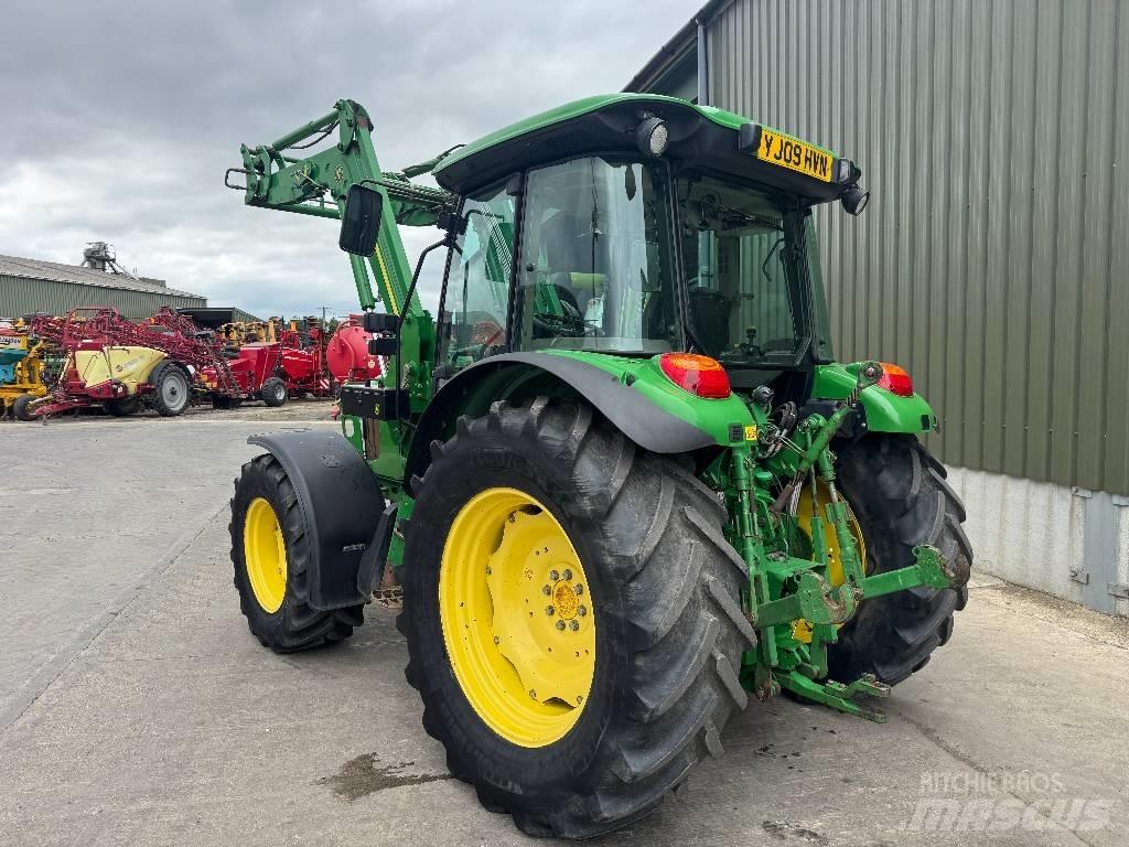 John Deere 5100 R Traktorer