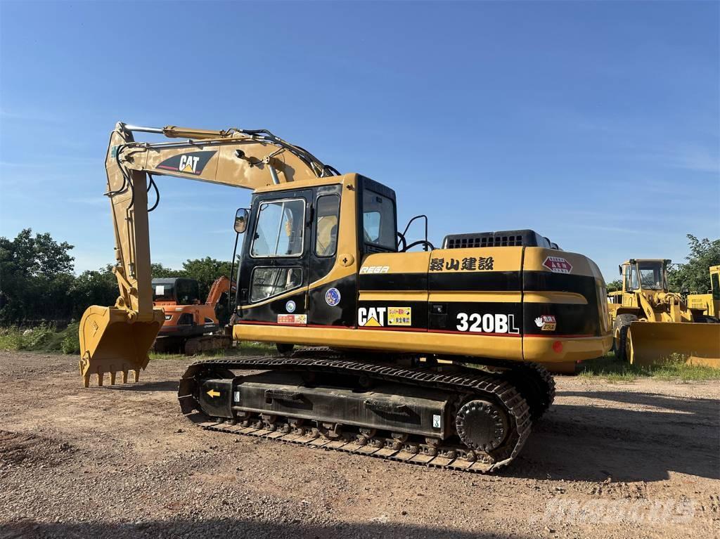 CAT 320BL Bandgrävare
