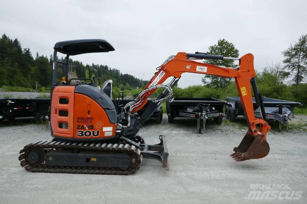 Hitachi ZX 30 U-5 A Minigrävare < 7t