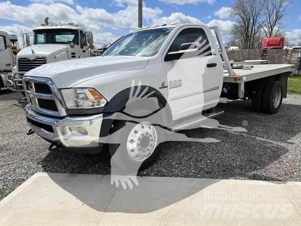RAM 5500 SLT Flakbilar