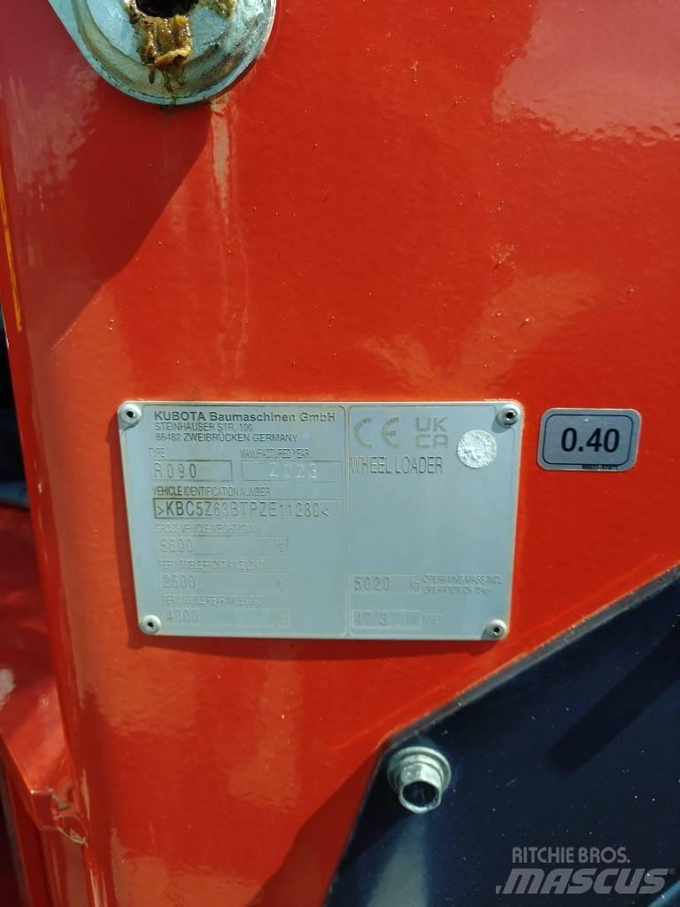 Kubota R 090 Hjullastare