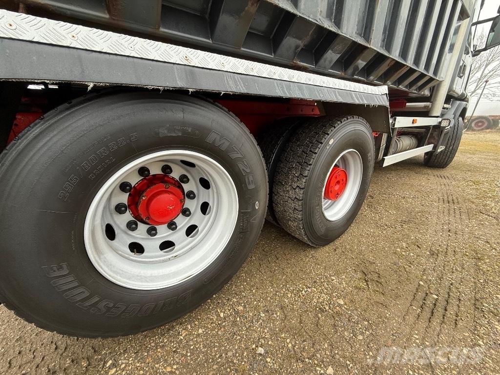 Scania T 144-530 Tippbilar
