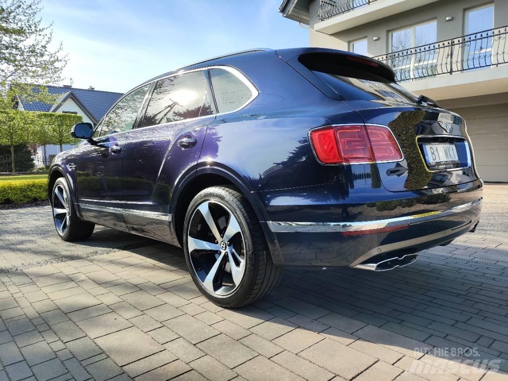 Bentley Bentayga V8 Personbilar