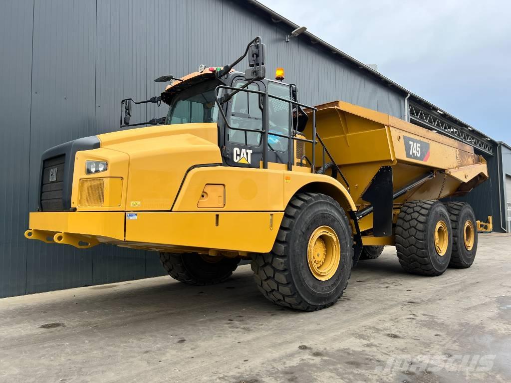 CAT 745 Midjestyrd dumper