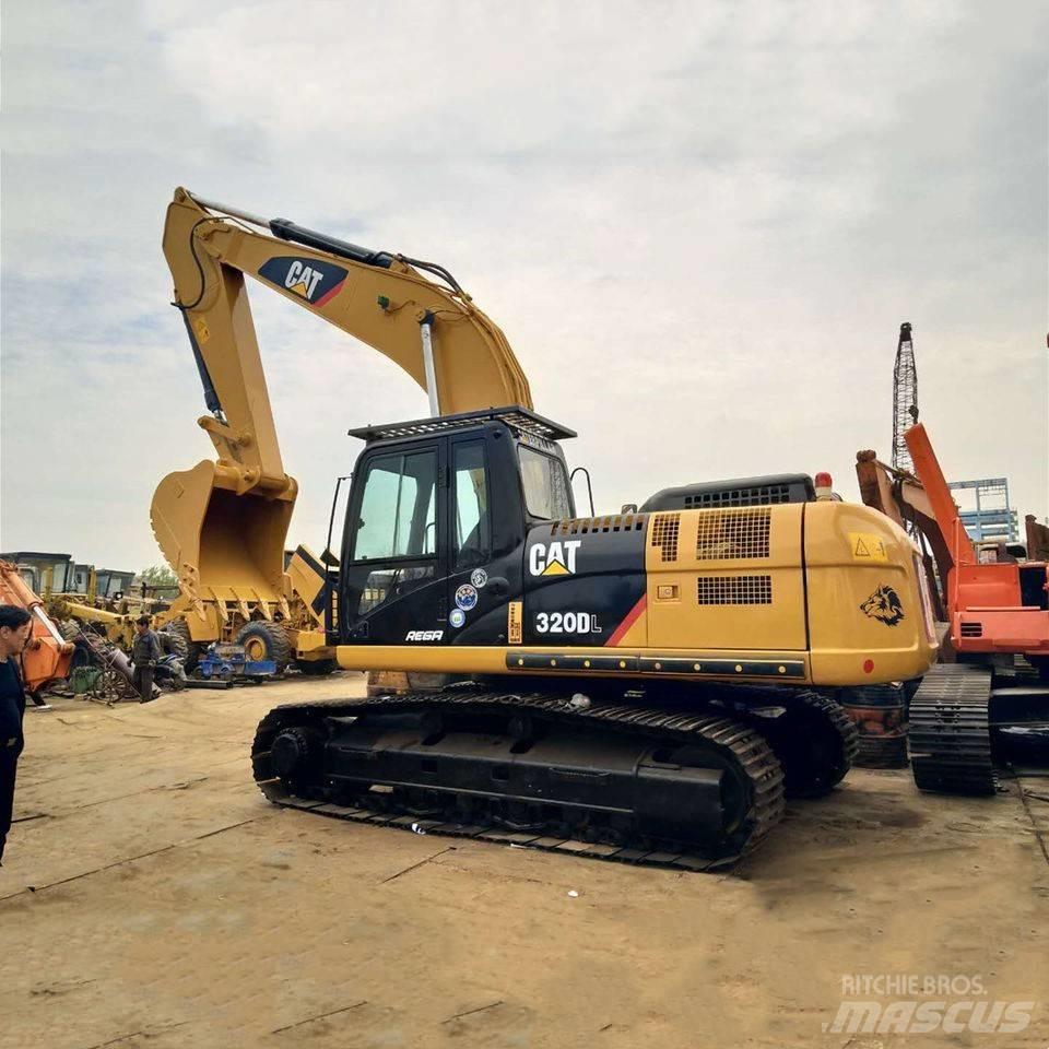 CAT 320D Bandgrävare