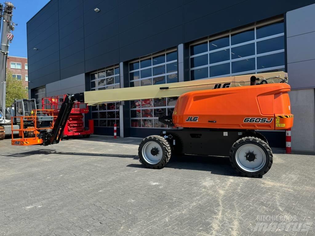 JLG 660SJ Teleskop bomliftar