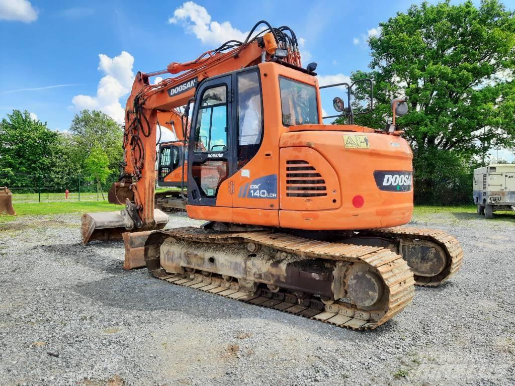 Doosan DX 140 LCR-3 Bandgrävare
