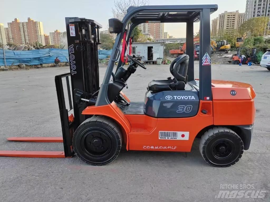 Toyota FD 30 Dieselmotviktstruckar