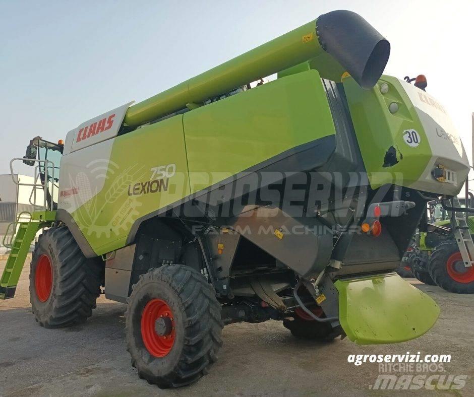 CLAAS Lexion 750 Skördetröskor