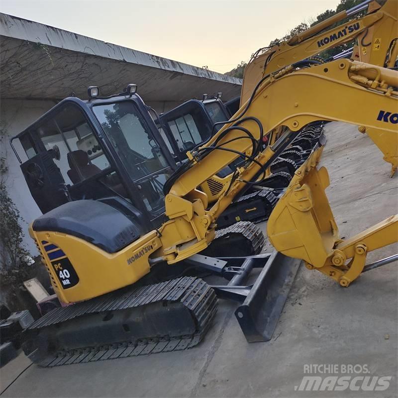 Komatsu PC 40 Minigrävare < 7t