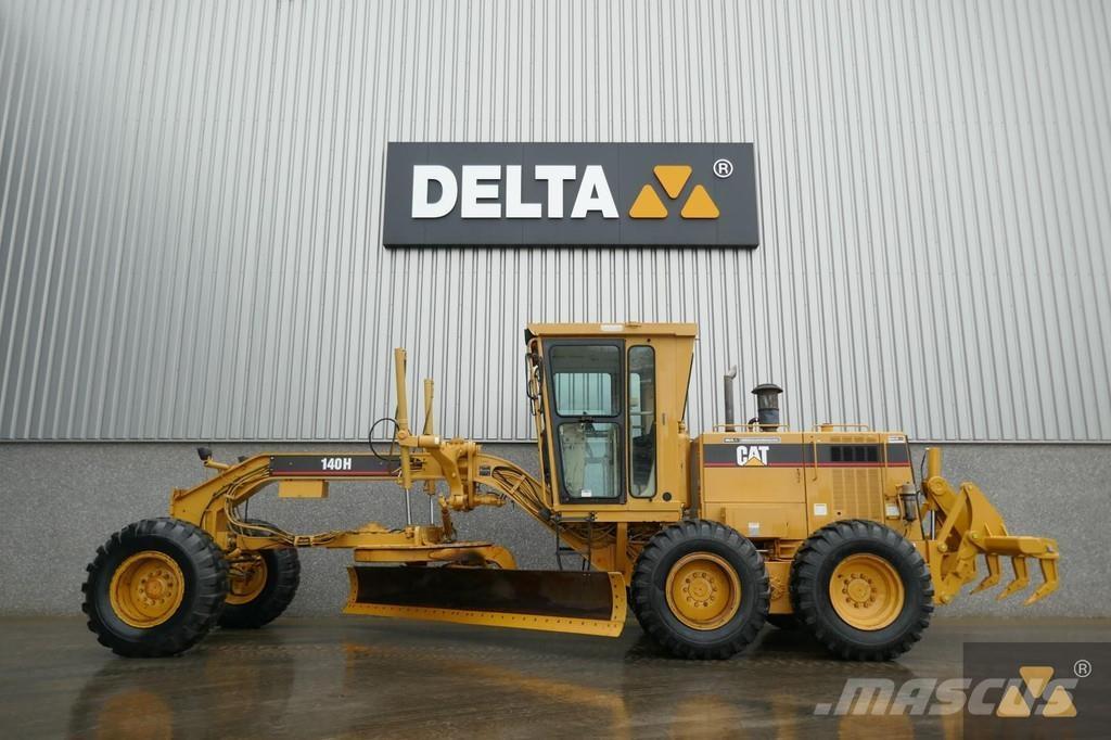 CAT 140H Ex-army Väghyvlar