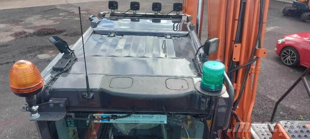 Hitachi ZX130-7 Bandgrävare