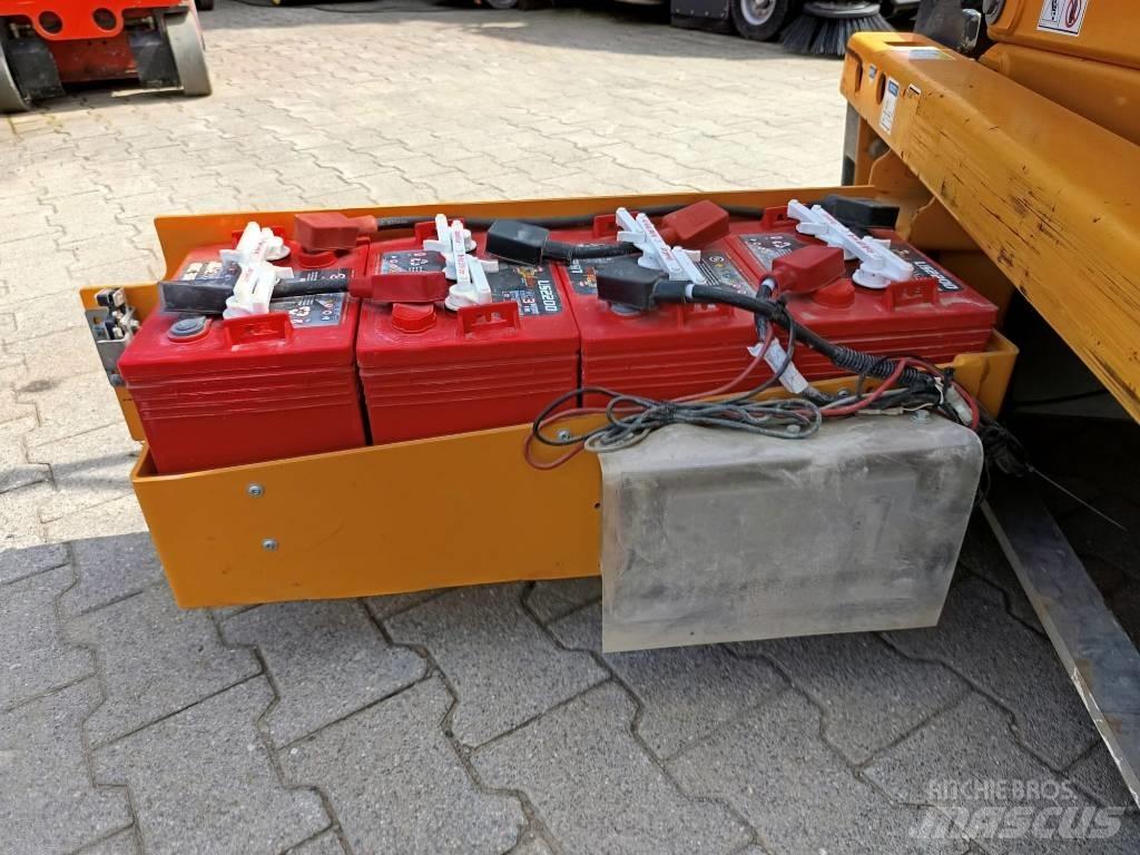 Haulotte Optimum  8 Scissor lifts