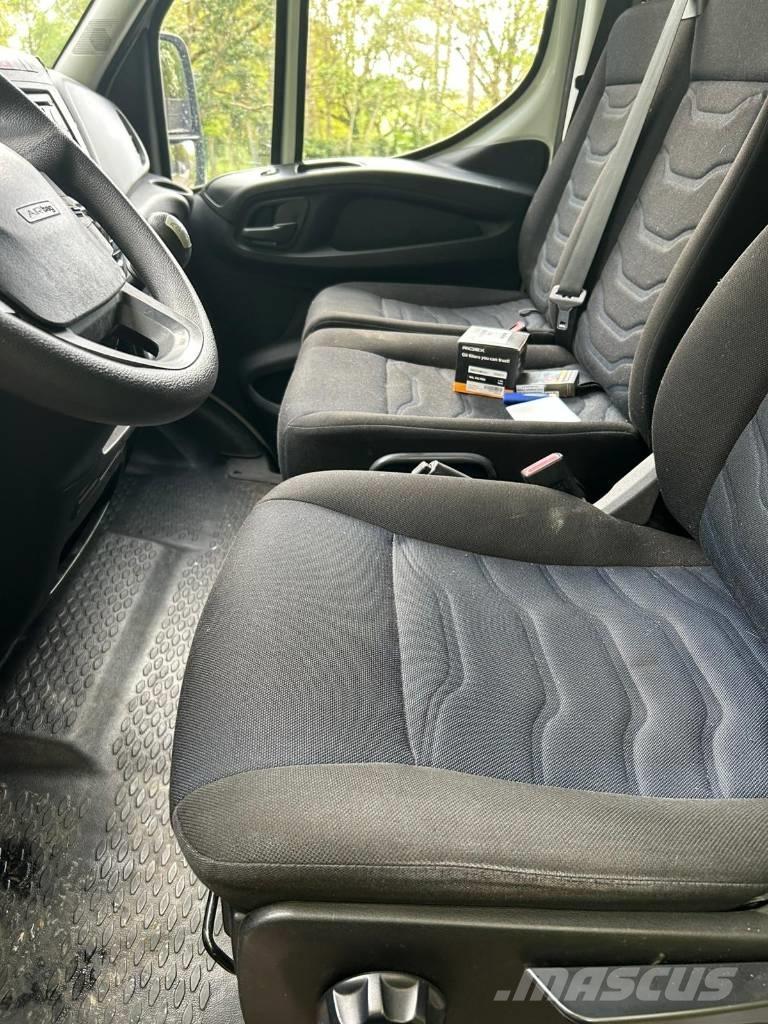 Iveco Daily 35C16 Lätta lastbilar