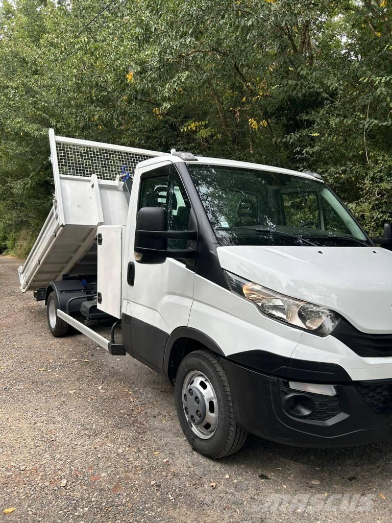 Iveco Daily 35C16 Lätta lastbilar