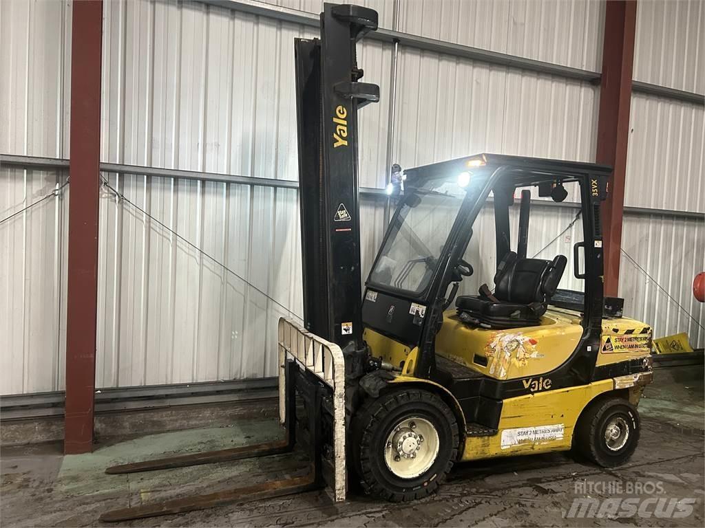Yale GDP35VX Dieselmotviktstruckar