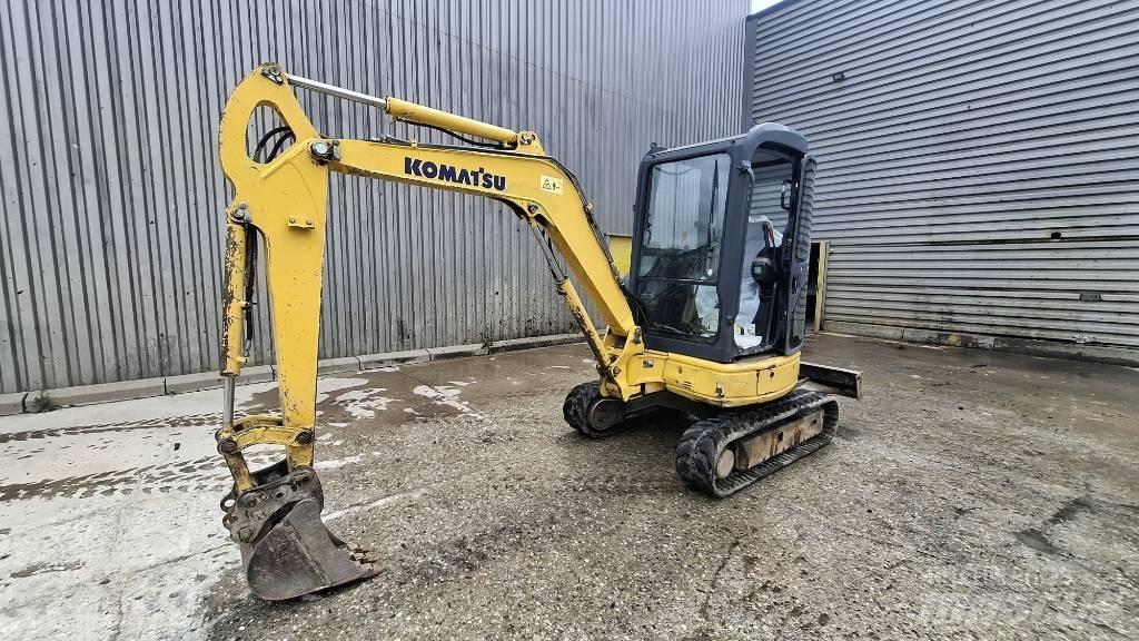 Komatsu PC27MR Minigrävare < 7t