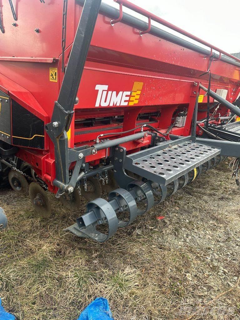 Tume HKL4000 Såmaskiner