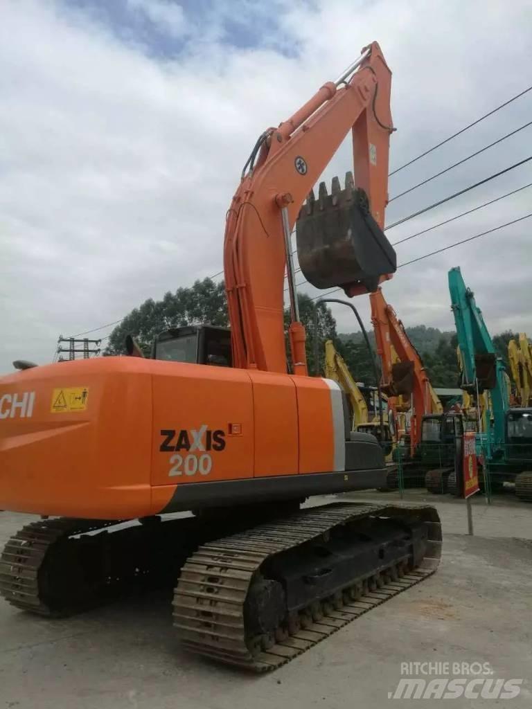 Hitachi zx200 Bandgrävare