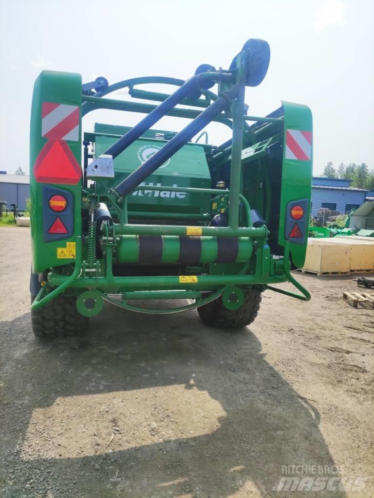 McHale Fusion 4 Plus Rundbalspressar