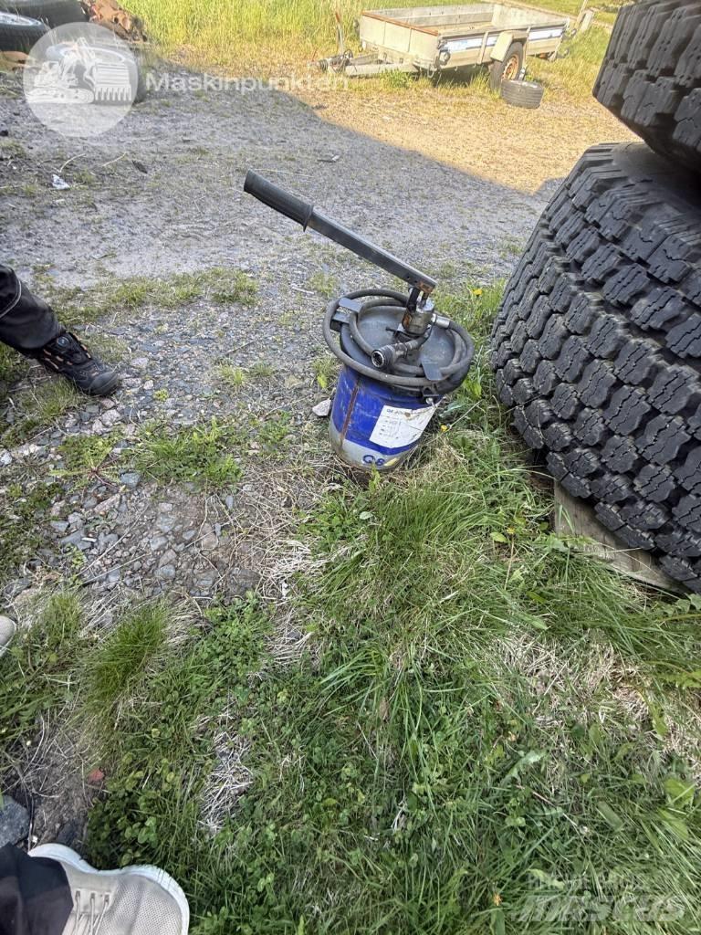 Huddig 1260 B Grävlastare