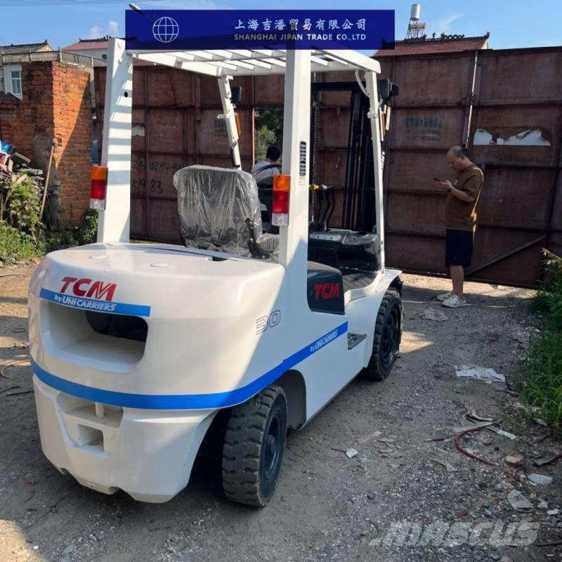 TCM FD 30 Dieselmotviktstruckar