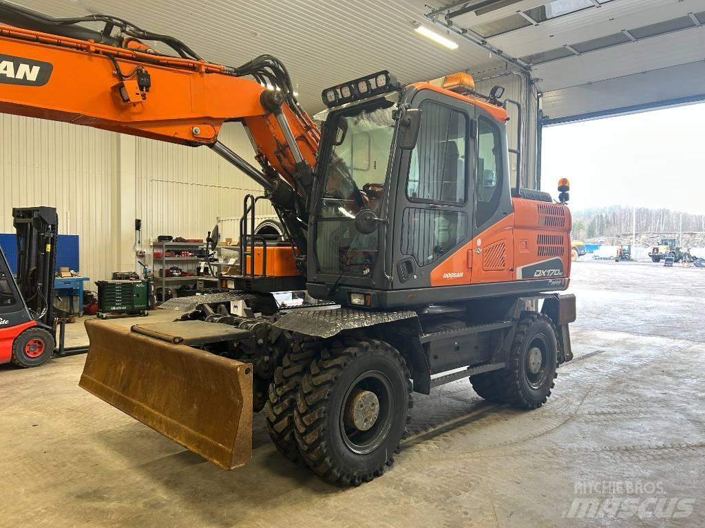 Doosan DX170W-5 Hjulgrävare