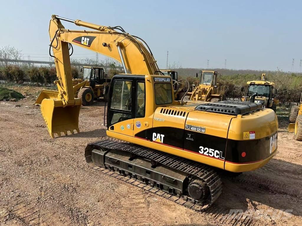 CAT 325CL Bandgrävare