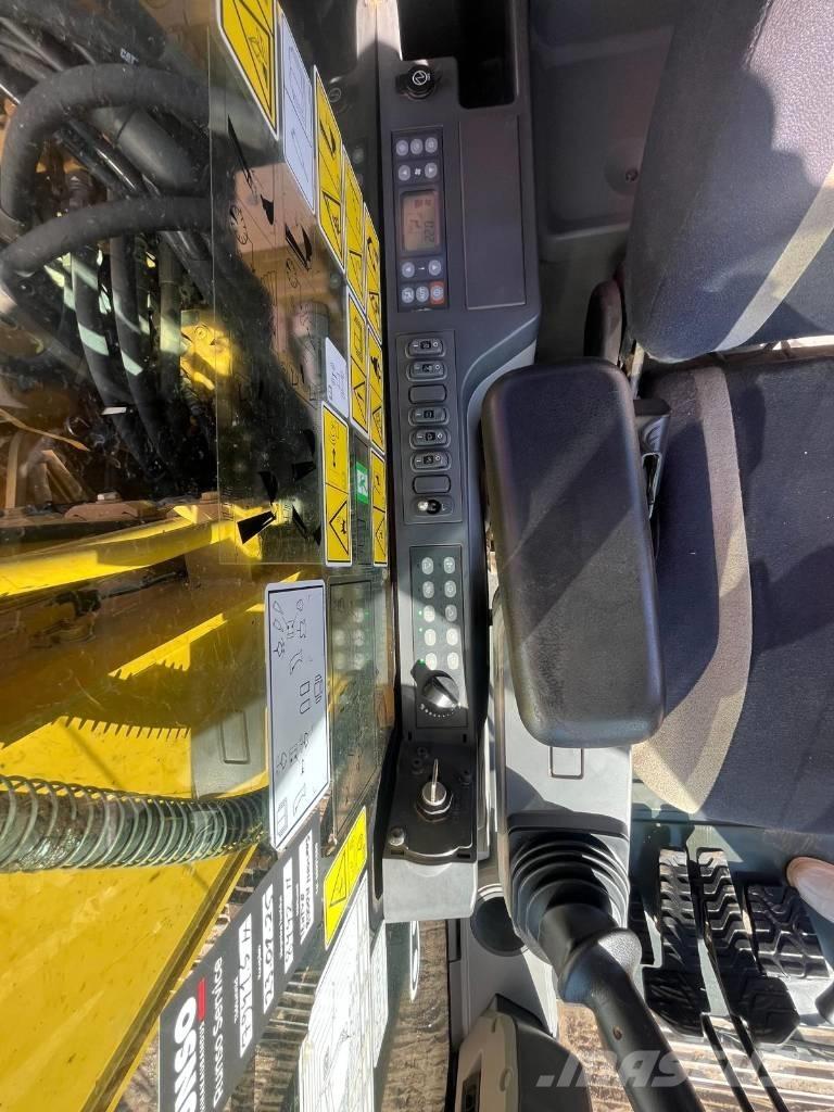CAT 313 F L Bandgrävare