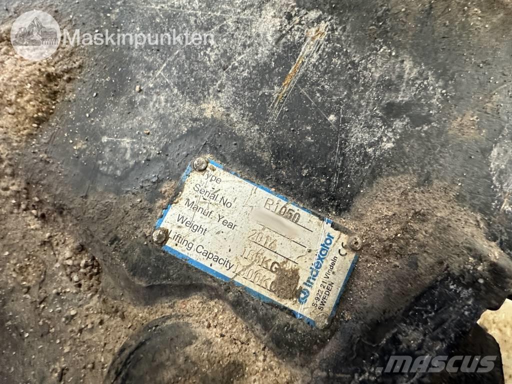 Volvo EC 250 E Bandgrävare